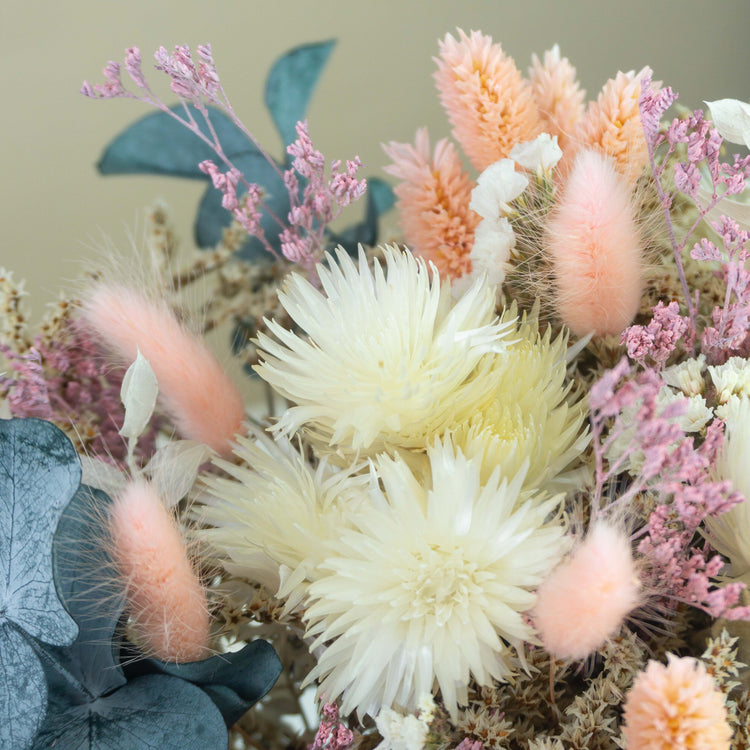 Dusk dried bouquet