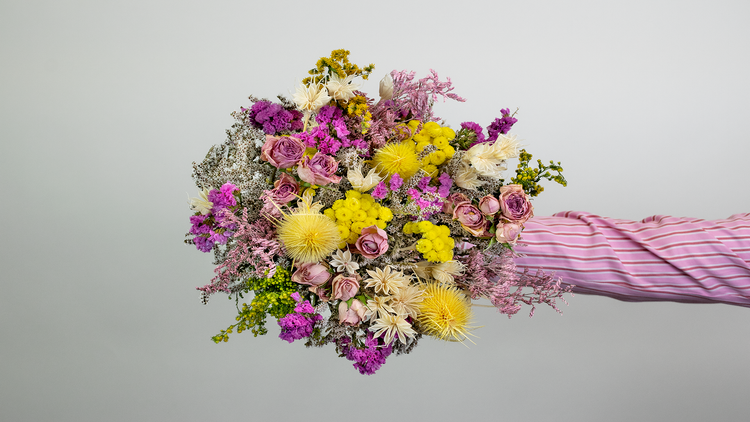 Dusk dried bouquet
